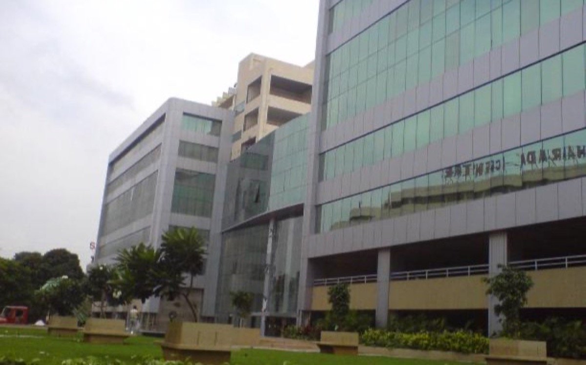 Persistent Systems
